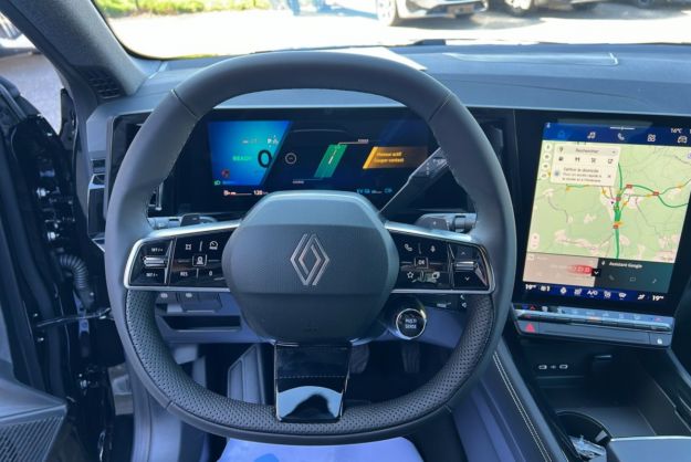 RENAULT AUSTRAL E-TECH 200 TECHNO TPANO
