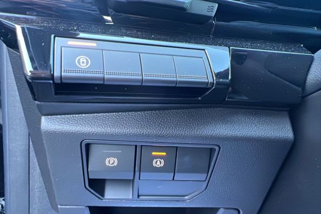 RENAULT AUSTRAL E-TECH 200 TECHNO TPANO