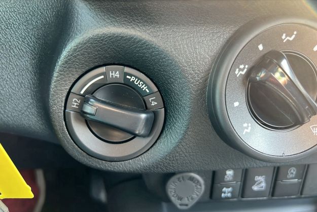 TOYOTA HILUX 2.8 D4-D 204 LEGENDE X-TRA