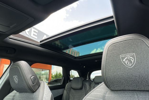 PEUGEOT 5008 HYBRID 145 E-DCS6 GT T.O 7PL