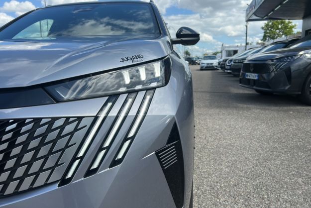 PEUGEOT 5008 HYBRID 145 E-DCS6 GT 7PL