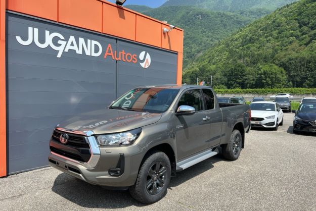 TOYOTA HILUX 2.8 204 X-TRA BVM LEGENDE MY25