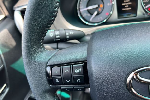 TOYOTA HILUX 2.8 204 X-TRA BVM LEGENDE MY25