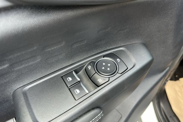 FORD RANGER 2.0 TDCI 170 BVM6 XLT SUPERCAB