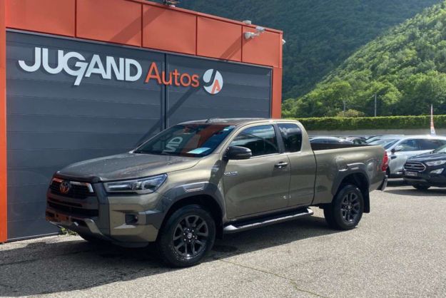 TOYOTA HILUX 2.8 D4D 204 BVA INVINCIBLE XTRA CAB