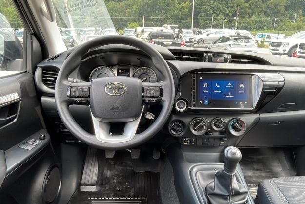 TOYOTA HILUX 2.8 204 X-TRA CAB LE CAP MY25