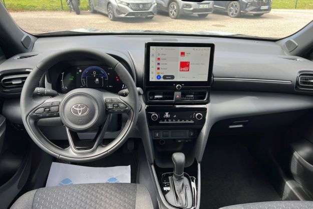 TOYOTA YARIS CROSS HYBRIDE 116 DESIGN PLUS
