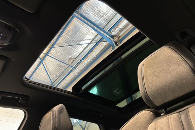 PEUGEOT 3008 HYBRID4 300 GT PACK T.O BLACK