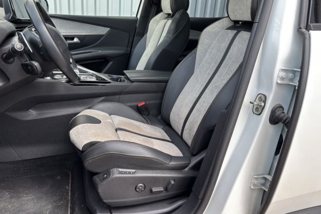 PEUGEOT 3008 HYBRID4 300 GT PACK T.O BLACK