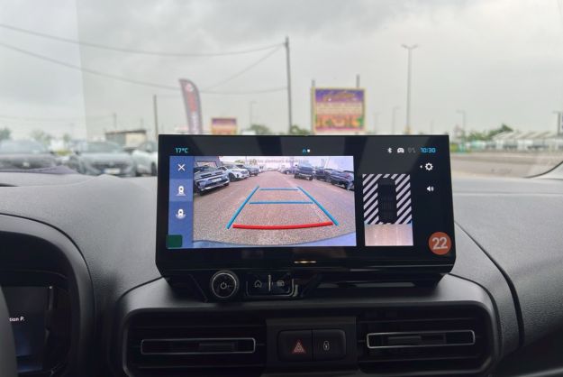 CITROEN BERLINGO HDI 130 EAT8 MAX TPANO