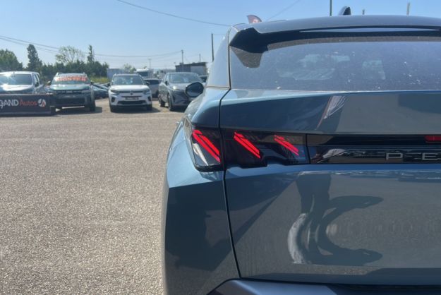 PEUGEOT 3008 HYBRID 145 E-DCS6 GT GRIP 360