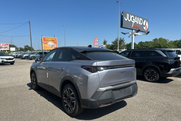 PEUGEOT 3008 HYBRID 145 E-DCS6 GT GRIP 360