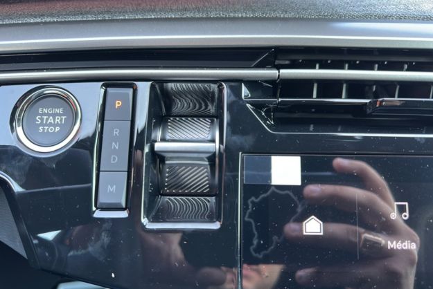 PEUGEOT 3008 HYBRID 145 E-DCS6 GT GRIP 360