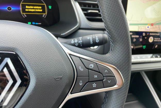 RENAULT CAPTUR E-TECH HYBRID 145 TECHNO PLUS