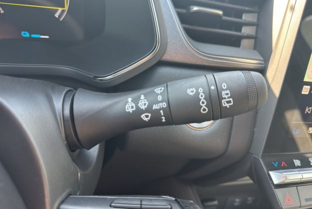RENAULT CAPTUR E-TECH HYBRID 145 TECHNO PLUS