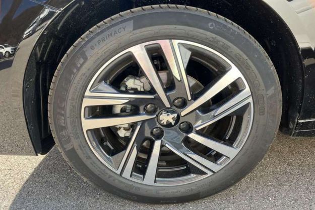 PEUGEOT 208 1.2 75 BVM5 ACTIVE PACK PLUS