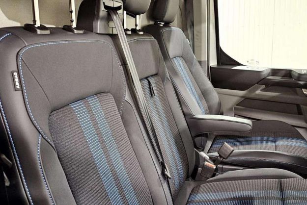 FORD TRANSIT CUSTOM 170 BVA8 SPORT L1H1 320