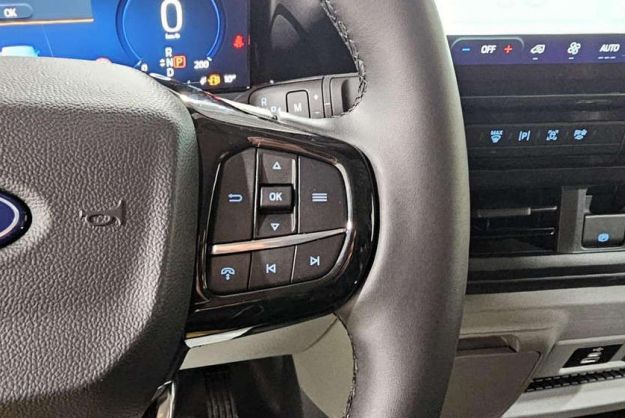 FORD TRANSIT CUSTOM 170 BVA8 SPORT L1H1 320