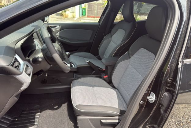 RENAULT CLIO V TCE 90 TECHNO PK HIVER