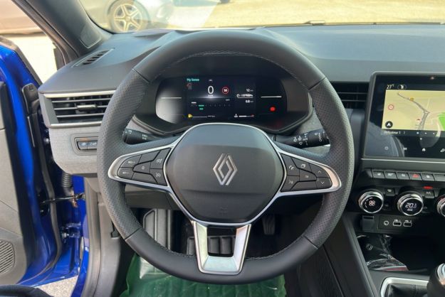 RENAULT CLIO V TCE 90 TECHNO PK HIVER