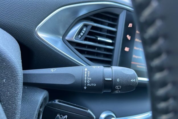 PEUGEOT 308 1.2 110 STYLE