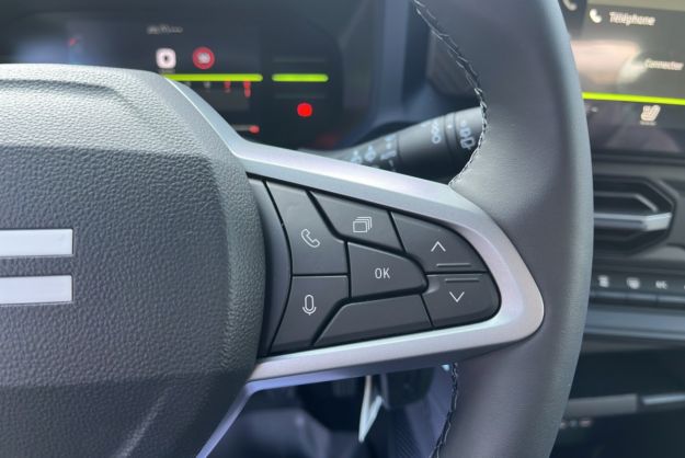 DACIA DUSTER ECO-G 100 4X2 EXPRESSION