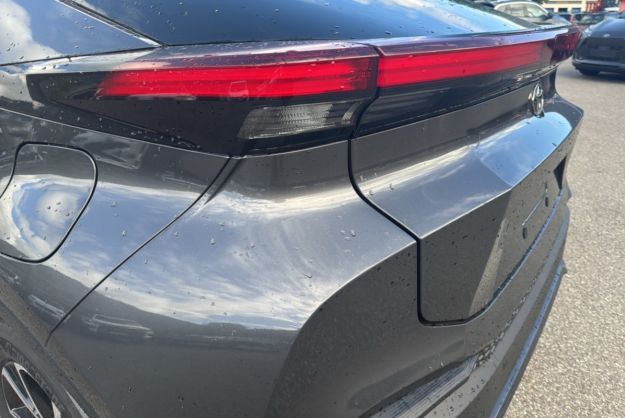 TOYOTA C-HR 1.8 HYBRID 140 DESIGN PLUS