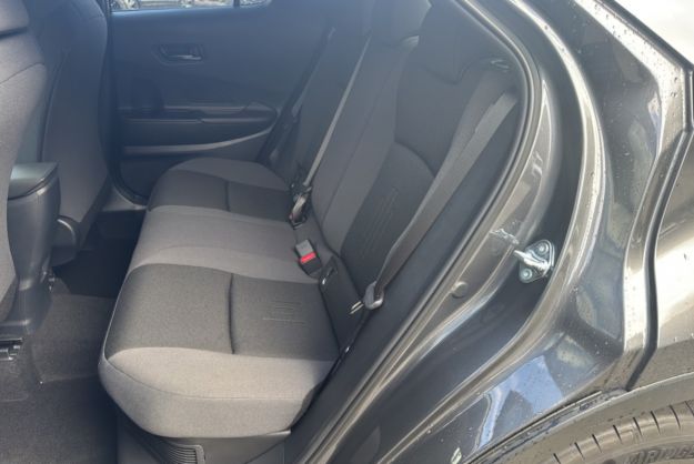TOYOTA C-HR 1.8 HYBRID 140 DESIGN PLUS