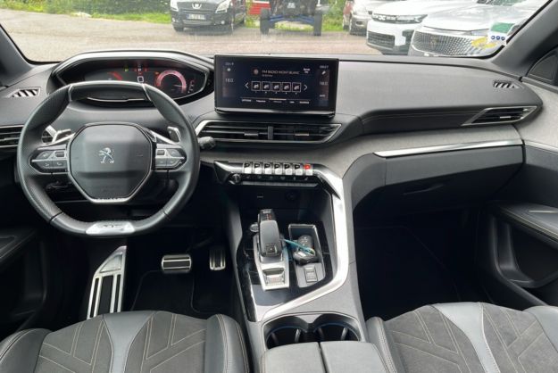 PEUGEOT 3008 1.5 BLUEHDI 130 EAT8 GT