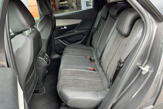 PEUGEOT 3008 1.5 BLUEHDI 130 EAT8 GT