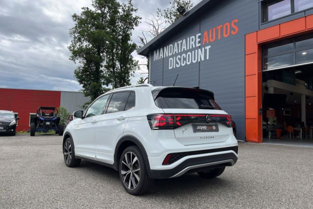 VOLKSWAGEN T-CROSS 1.5 TSI 150 DSG R-LINE