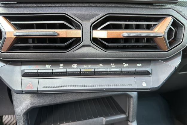 DACIA DUSTER TCE 130 4X4 EXTREME