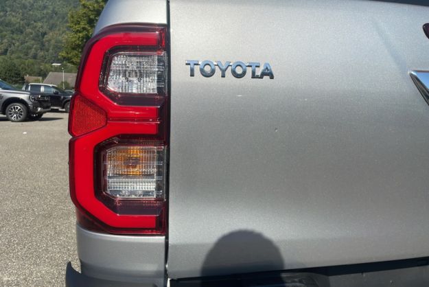 TOYOTA HILUX 2.8 D4-D 204 BVA EXECUTIVE 4PL