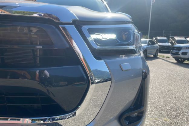 TOYOTA HILUX 2.8 D4-D 204 BVA EXECUTIVE 4PL