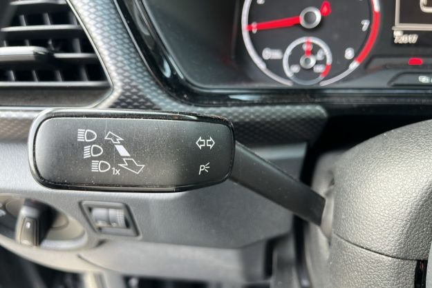 VOLKSWAGEN T-CROSS 1.0 TSI 115 BVM6 LOUNGE