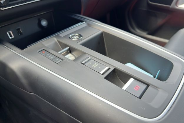 CITROEN C5 AIRCROSS HYBRIDE 136 E-DSC6 PLUS