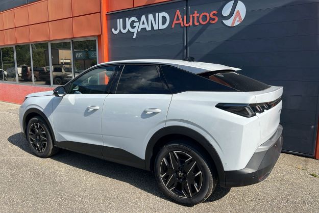 PEUGEOT 3008 HYBRID 136 E-DCS6 ALLURE PLUS