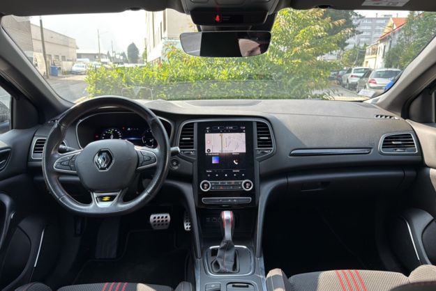 RENAULT MEGANE 1.5 DCI 115 EDC R.S LINE