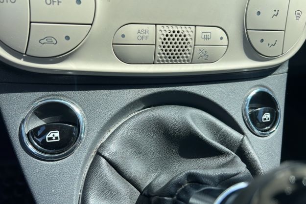 FIAT 500 1.2 69 LOUNGE TOIT PANO