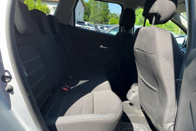 DACIA DUSTER 1.5 DCI 115 PRESTIGE 4X4