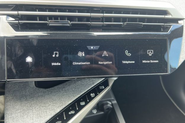 PEUGEOT 5008 HYBRID 145 E-DCS6 GT 360 T.O