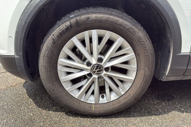 VOLKSWAGEN T-ROC NEW TSI 150 DSG LIFE PLUS