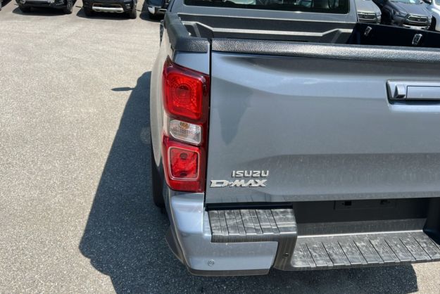 ISUZU D-MAX 1.9 TD 164 N60 BB+ SPACE CAB AT BAC