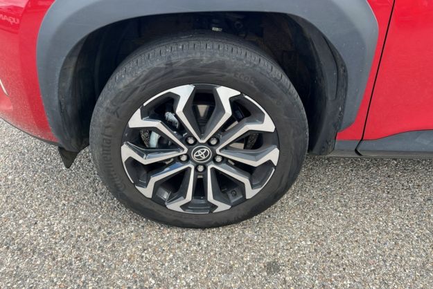 TOYOTA YARIS CROSS 1.5 116 HYBRID DESIGN AWD