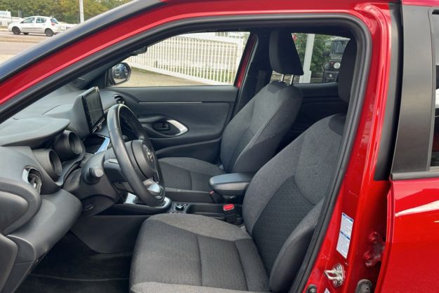 TOYOTA YARIS CROSS 1.5 116 HYBRID DESIGN AWD