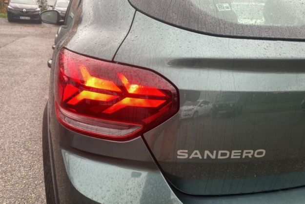DACIA SANDERO STEPWAY ECO-G 100 EXTREME