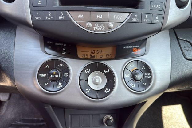 TOYOTA RAV4 2.2 D-4D 136 4WD LIMITED EDITION