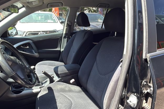 TOYOTA RAV4 2.2 D-4D 136 4WD LIMITED EDITION