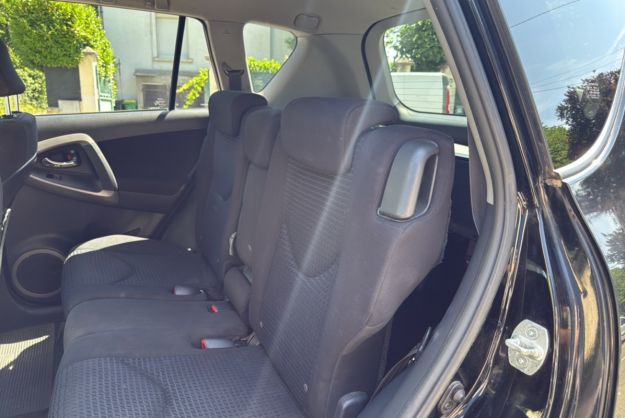 TOYOTA RAV4 2.2 D-4D 136 4WD LIMITED EDITION