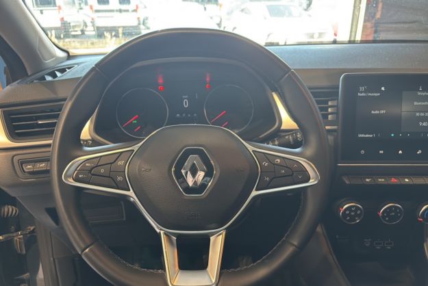 RENAULT CAPTUR TCE 90 LIMITED CAMERA